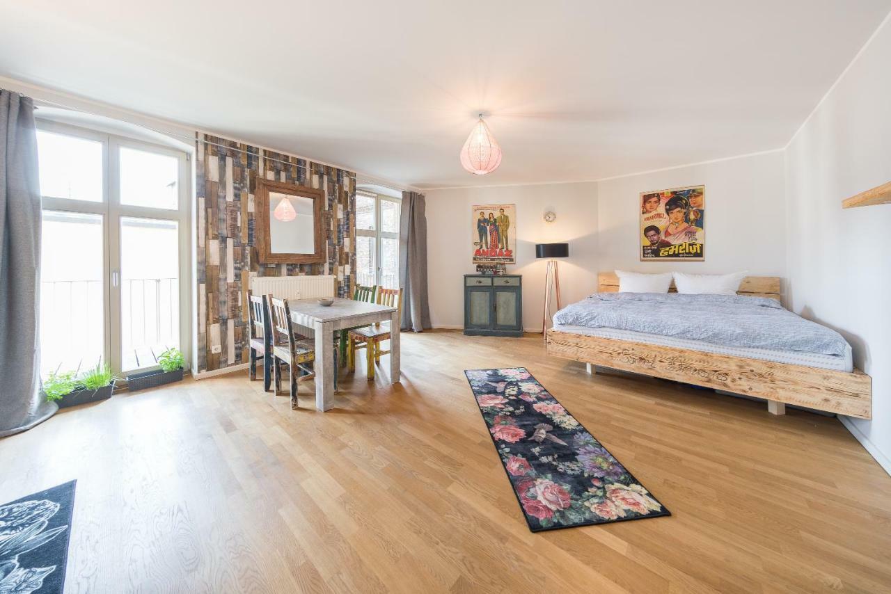 Design Apartments - "Am Schloss" Potsdam Bagian luar foto